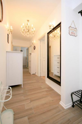 Отель Apartment Sv. Mihovil  Шибеник